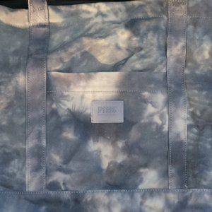 Victoria's Secret PINK weekender Tote